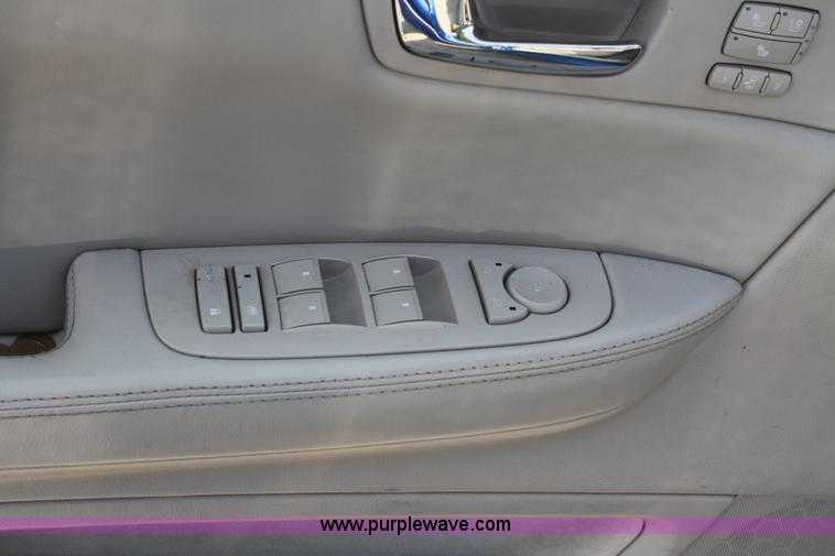 image for item B6712 2006 Cadillac DTS