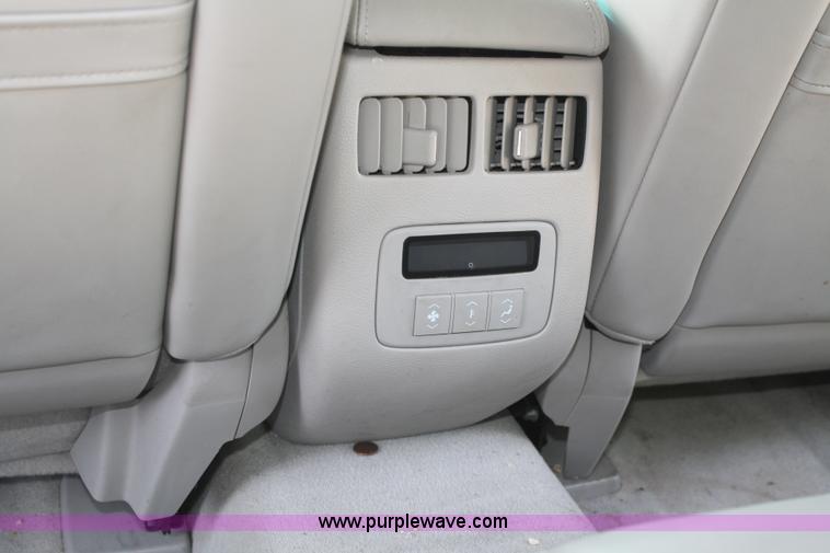 image for item B6712 2006 Cadillac DTS