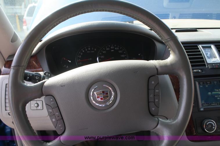 image for item B6712 2006 Cadillac DTS