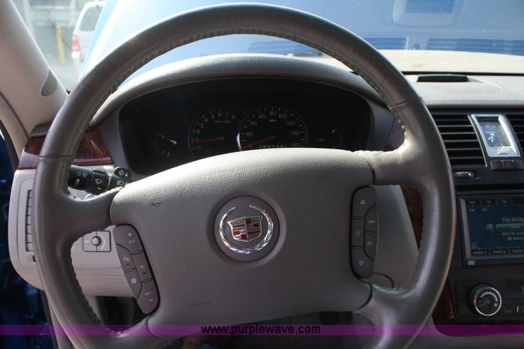 image for item B6712 2006 Cadillac DTS