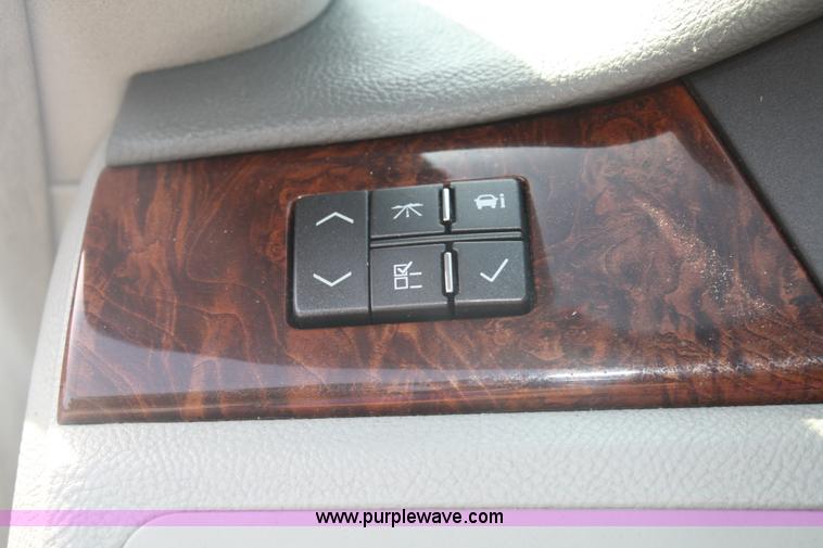 image for item B6712 2006 Cadillac DTS