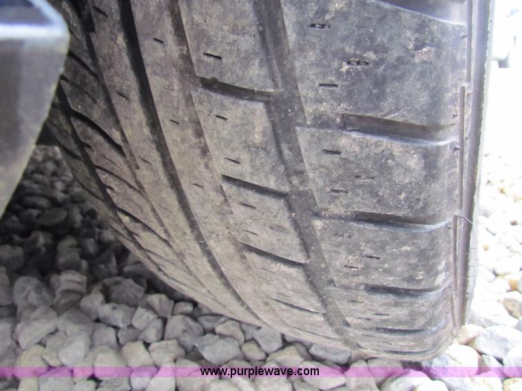 image for item B7221 2006 Ford Crown Victoria Police Interceptor