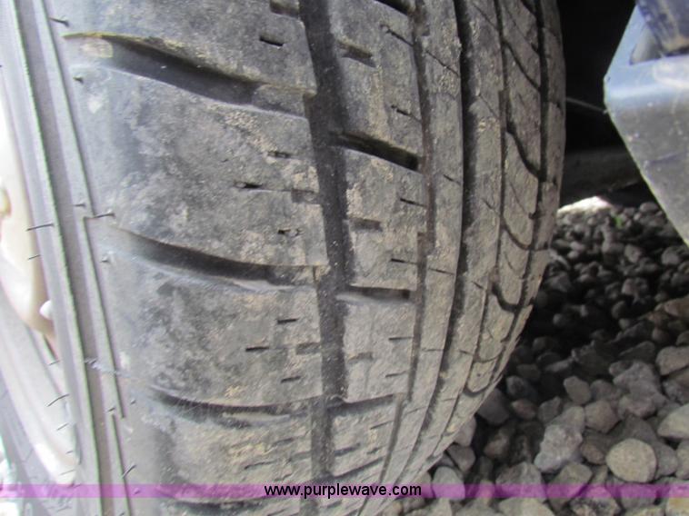 image for item B7221 2006 Ford Crown Victoria Police Interceptor