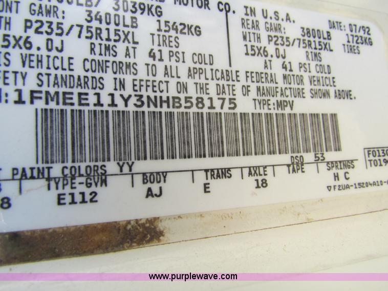 image for item B7298 1992 Ford Club Wagon van