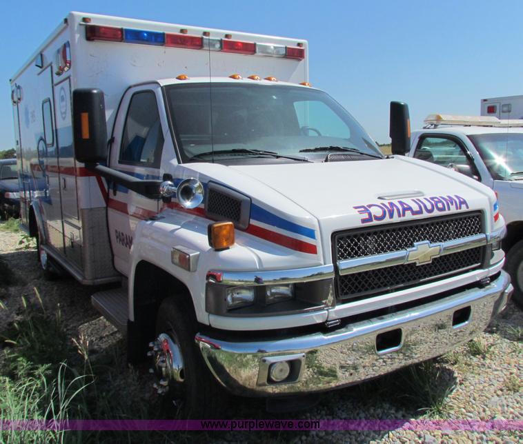 image for item B7300 2008 Chevrolet Ambulance