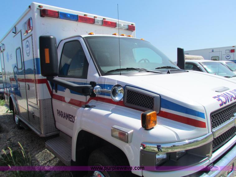 image for item B7300 2008 Chevrolet Ambulance