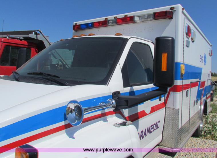 image for item B7300 2008 Chevrolet Ambulance