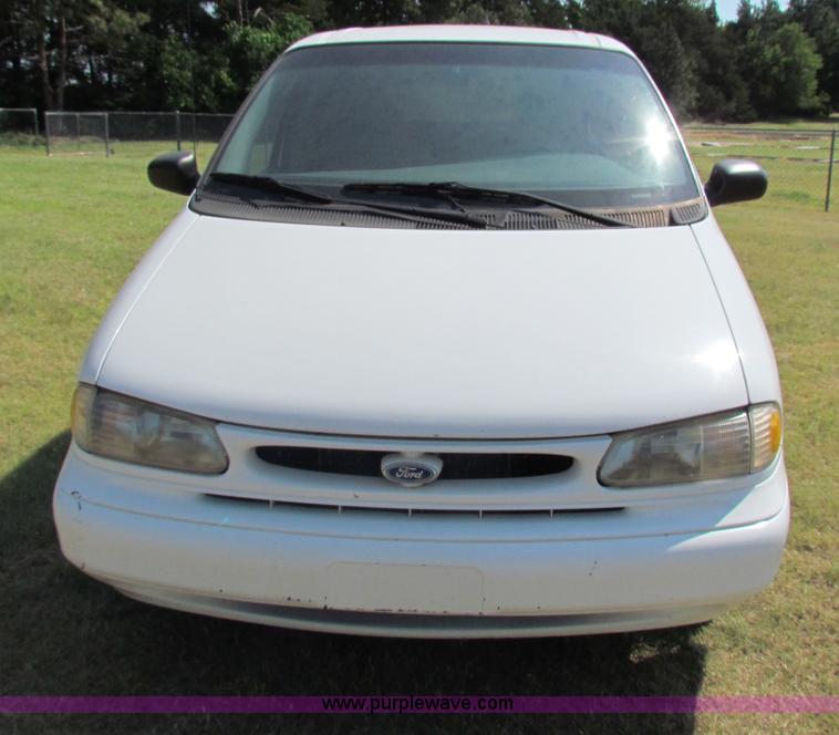 image for item B7303 1996 Ford Windstar van