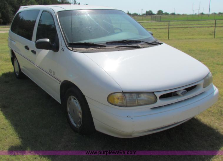 image for item B7303 1996 Ford Windstar van