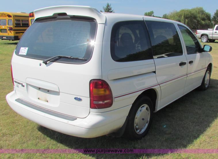 image for item B7303 1996 Ford Windstar van