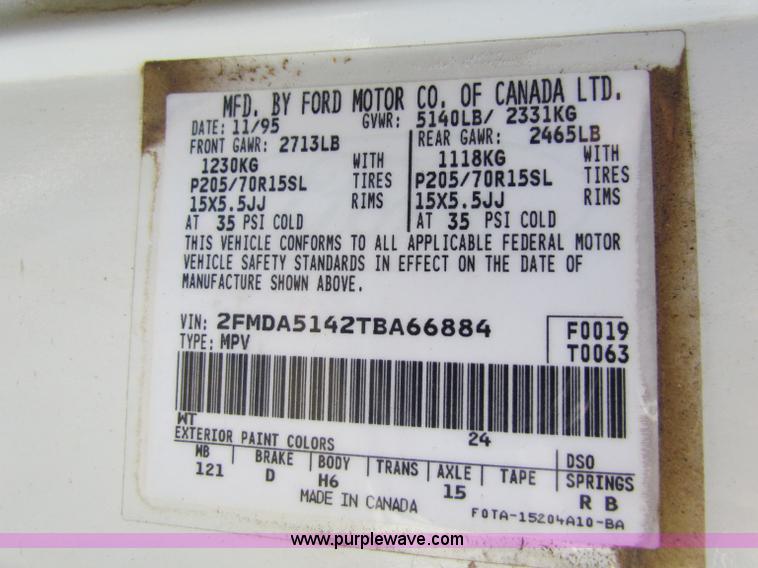 image for item B7303 1996 Ford Windstar van