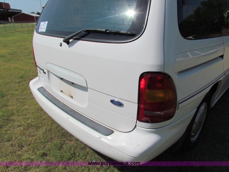 image for item B7303 1996 Ford Windstar van