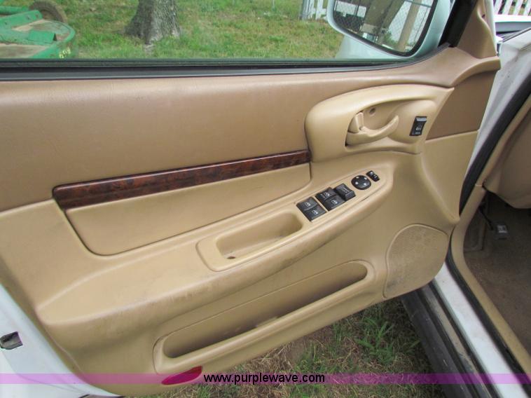 image for item B7310 2000 Chevrolet Impala