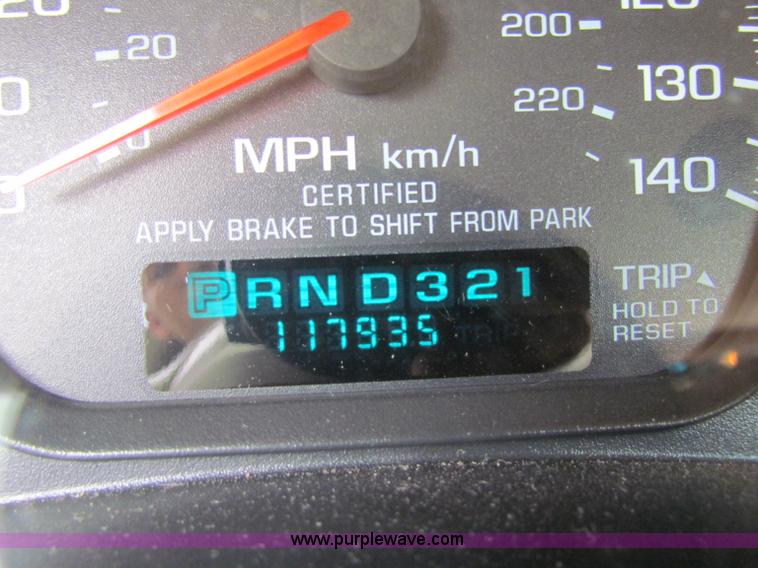 image for item B7310 2000 Chevrolet Impala