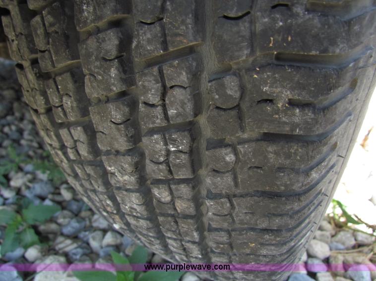 image for item B7314 1999 Chevrolet Astro van