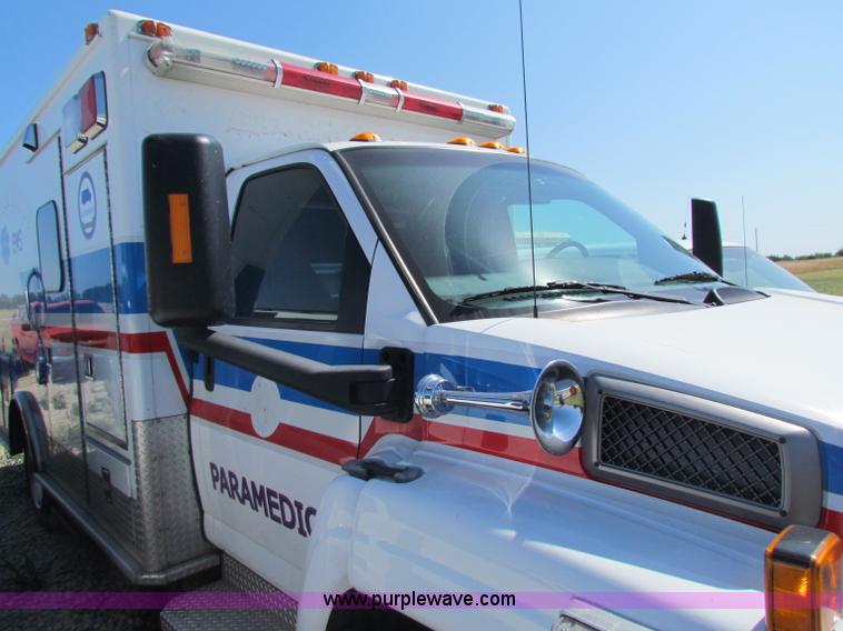 image for item B7318 2008 Chevrolet Ambulance