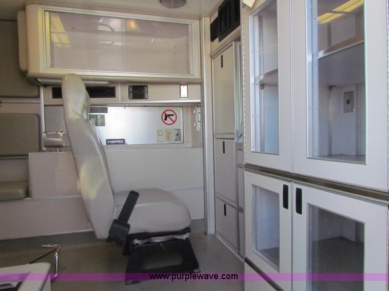 image for item B7318 2008 Chevrolet Ambulance