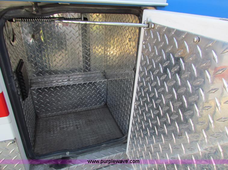 image for item B7318 2008 Chevrolet Ambulance