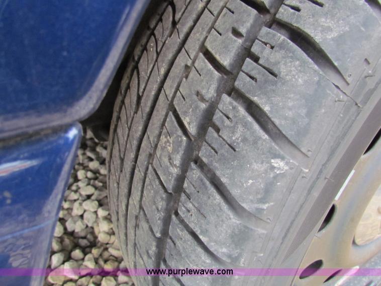 image for item B8633 2007 Ford Crown Victoria Police Interceptor