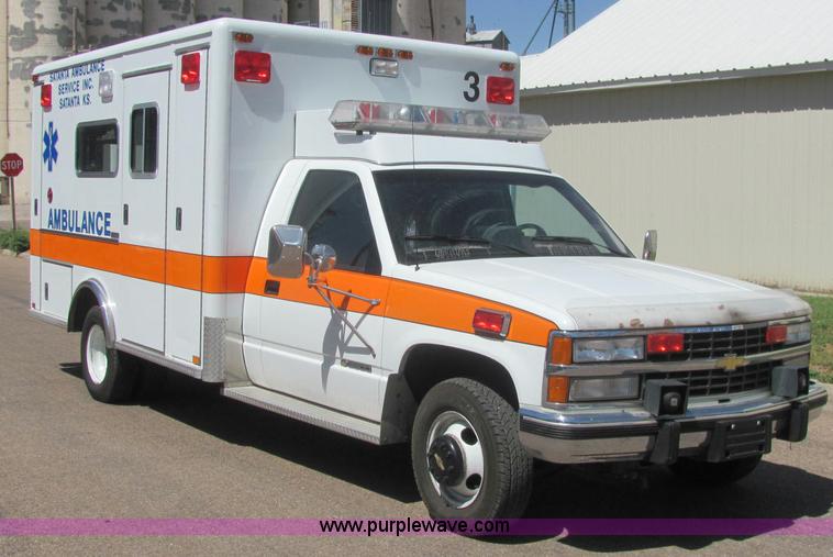 image for item C2567 1992 Chevrolet 3500 ambulance