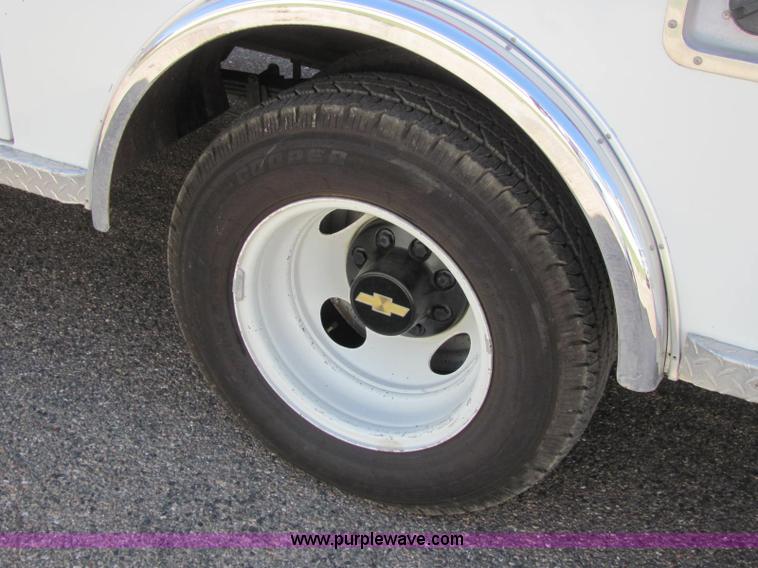 image for item C2567 1992 Chevrolet 3500 ambulance