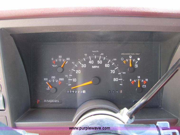 image for item C2567 1992 Chevrolet 3500 ambulance