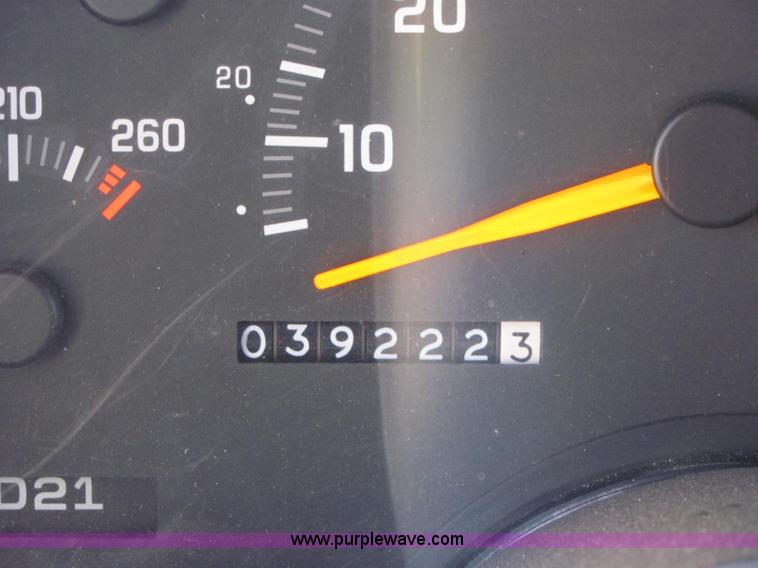 image for item C2567 1992 Chevrolet 3500 ambulance