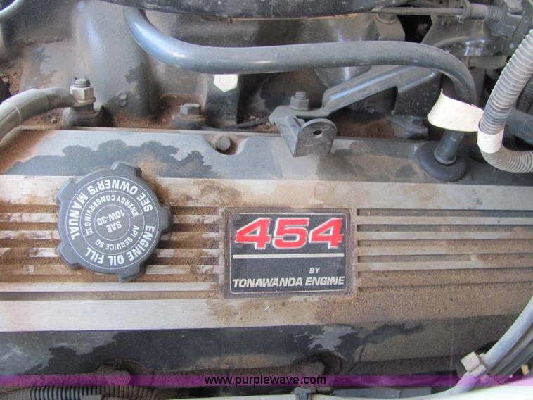 image for item C2567 1992 Chevrolet 3500 ambulance