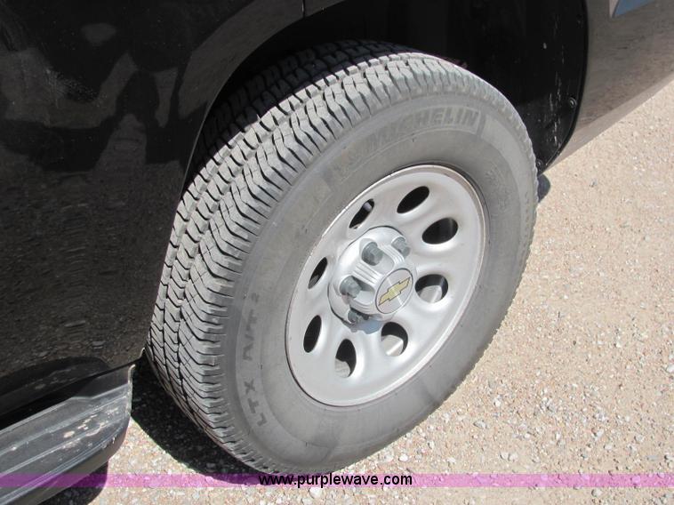 image for item C2568 2008 Chevrolet Tahoe LS SUV