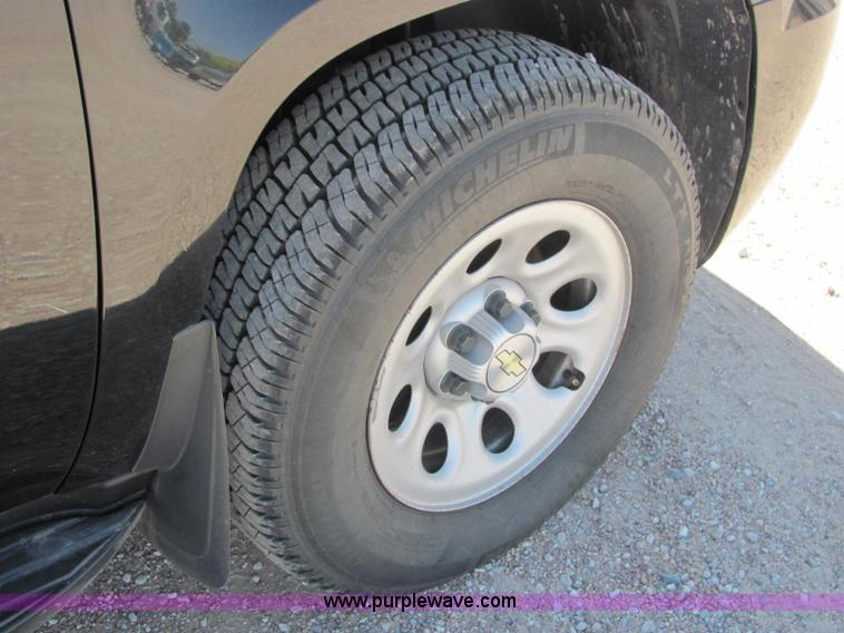 image for item C2568 2008 Chevrolet Tahoe LS SUV