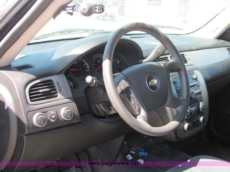 image for item C2568 2008 Chevrolet Tahoe LS SUV