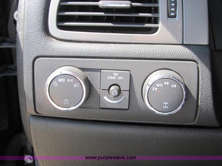 image for item C2568 2008 Chevrolet Tahoe LS SUV