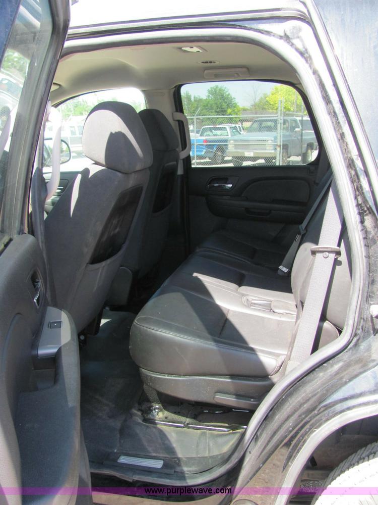 image for item C2568 2008 Chevrolet Tahoe LS SUV