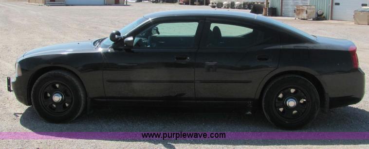 2007 Dodge Charger police car in Sublette, KS | Item C2569 2007 Dodge Charger police car in Sublette, KS | Item C2569