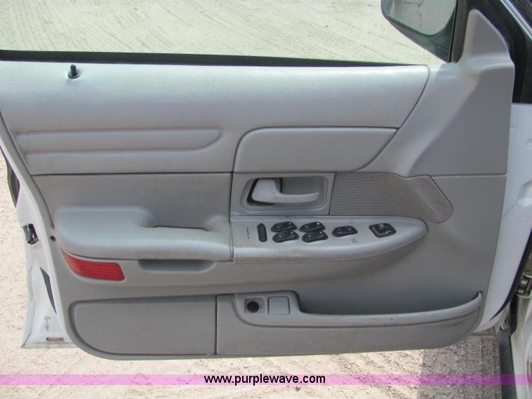 image for item C2573 2001 Ford Crown Victoria Police Interceptor