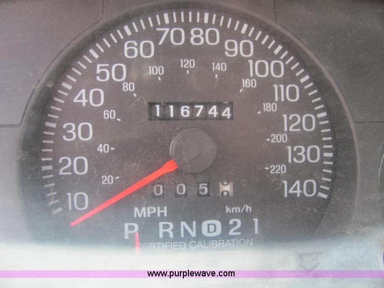 image for item C2573 2001 Ford Crown Victoria Police Interceptor