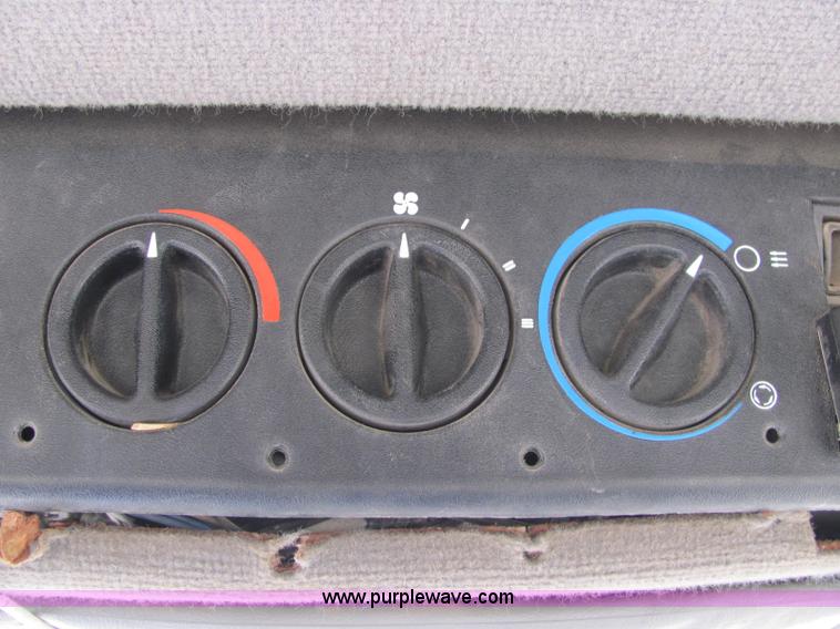 image for item C2574 1996 Case 4240 MFWD tractor