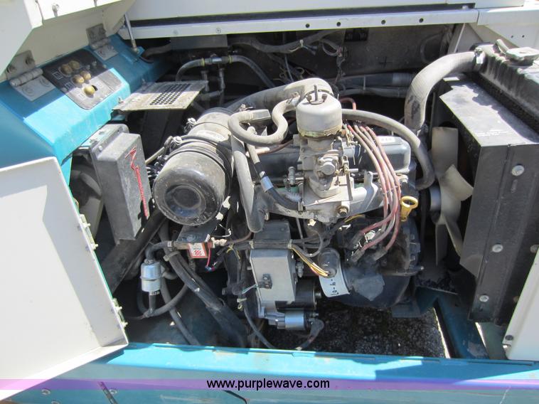 image for item D2003 Tennant 255II sweeper