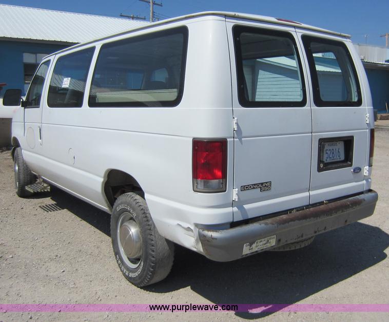 image for item D2004 1997 Ford E350 Econoline van
