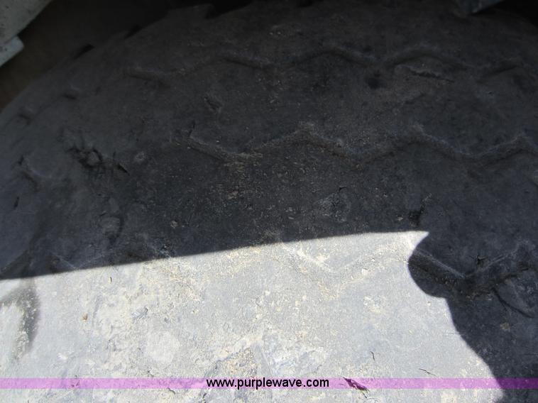 image for item D2004 1997 Ford E350 Econoline van