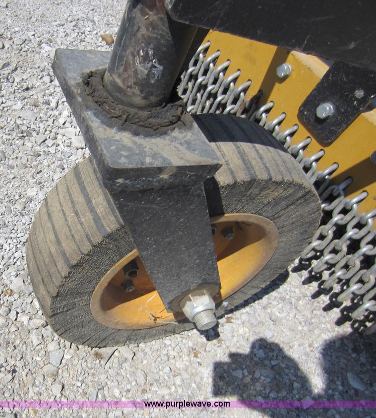 image for item D2006 Bush Wacker MD-72