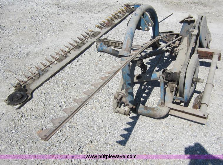 image for item D2009 Ford 515 sickle bar mower