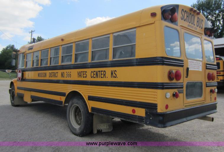 image for item D2018 1995 International 3800 school bus