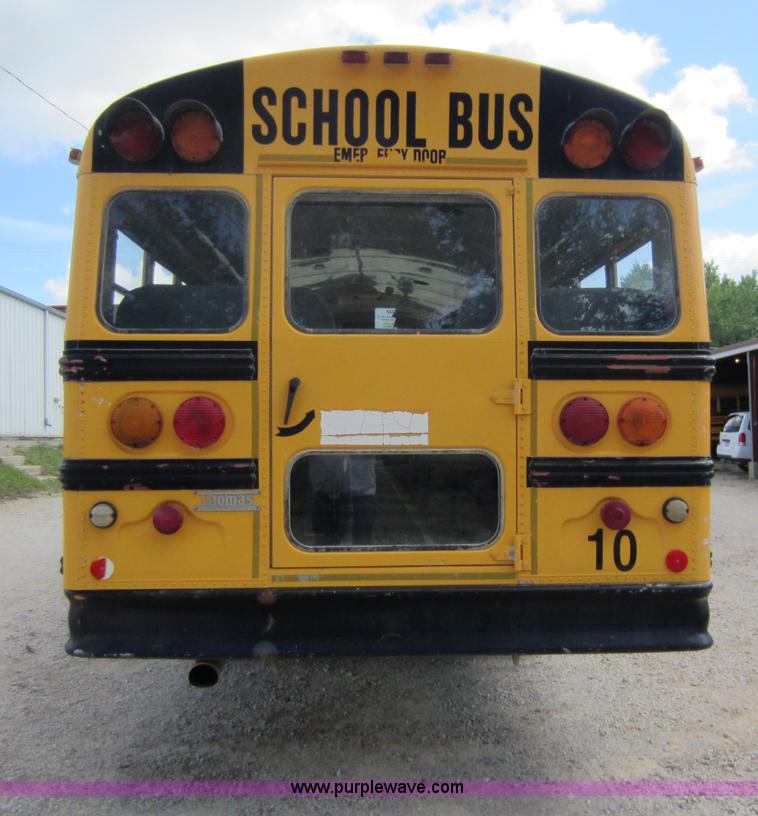 image for item D2019 1998 International 3800 school bus