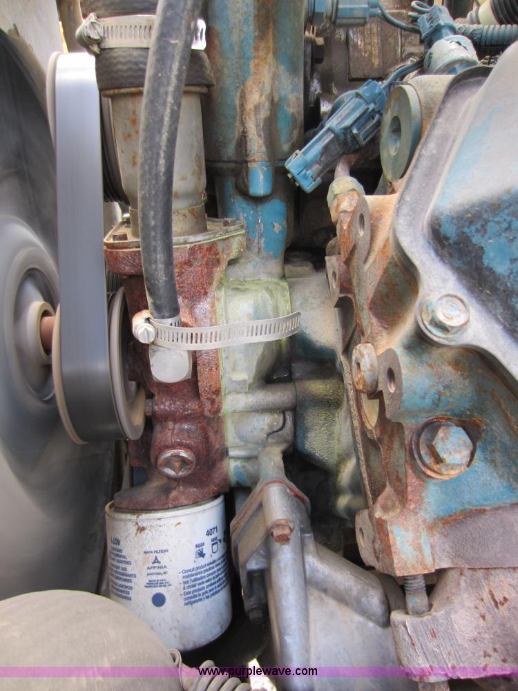 image for item D2019 1998 International 3800 school bus