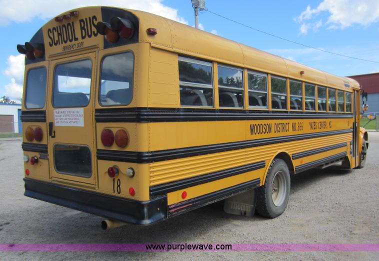 image for item D2020 1995 International 3800 school bus