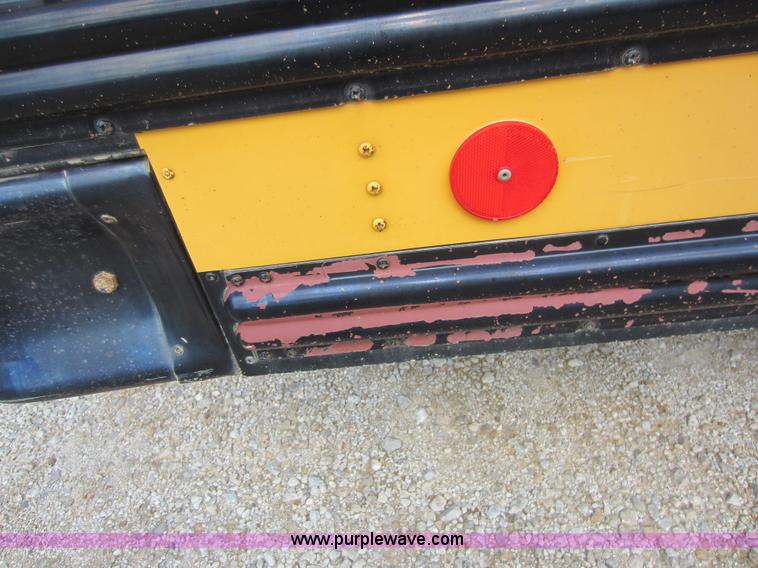 image for item D2020 1995 International 3800 school bus