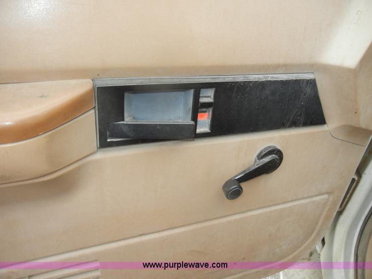 image for item D4133 1988 Chevrolet 3500 Cheyenne utility pickup truck