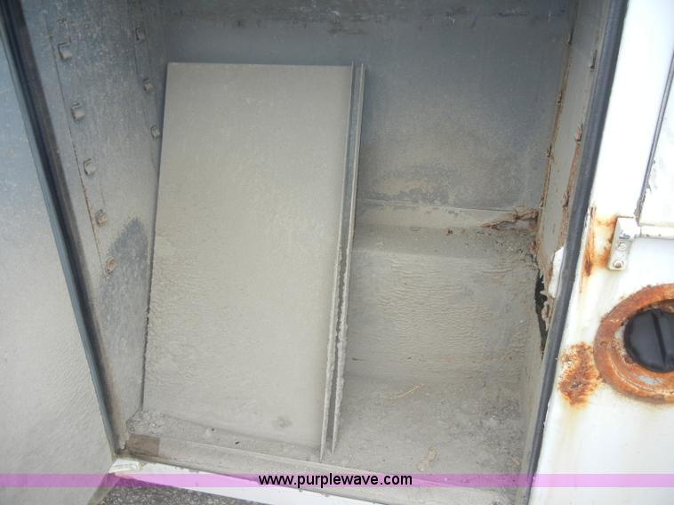 image for item D4133 1988 Chevrolet 3500 Cheyenne utility pickup truck