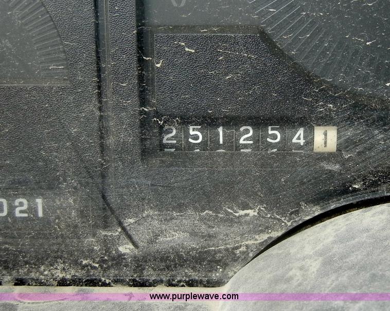 image for item D4134 1990 Chevrolet 2500 Cheyenne pickup truck